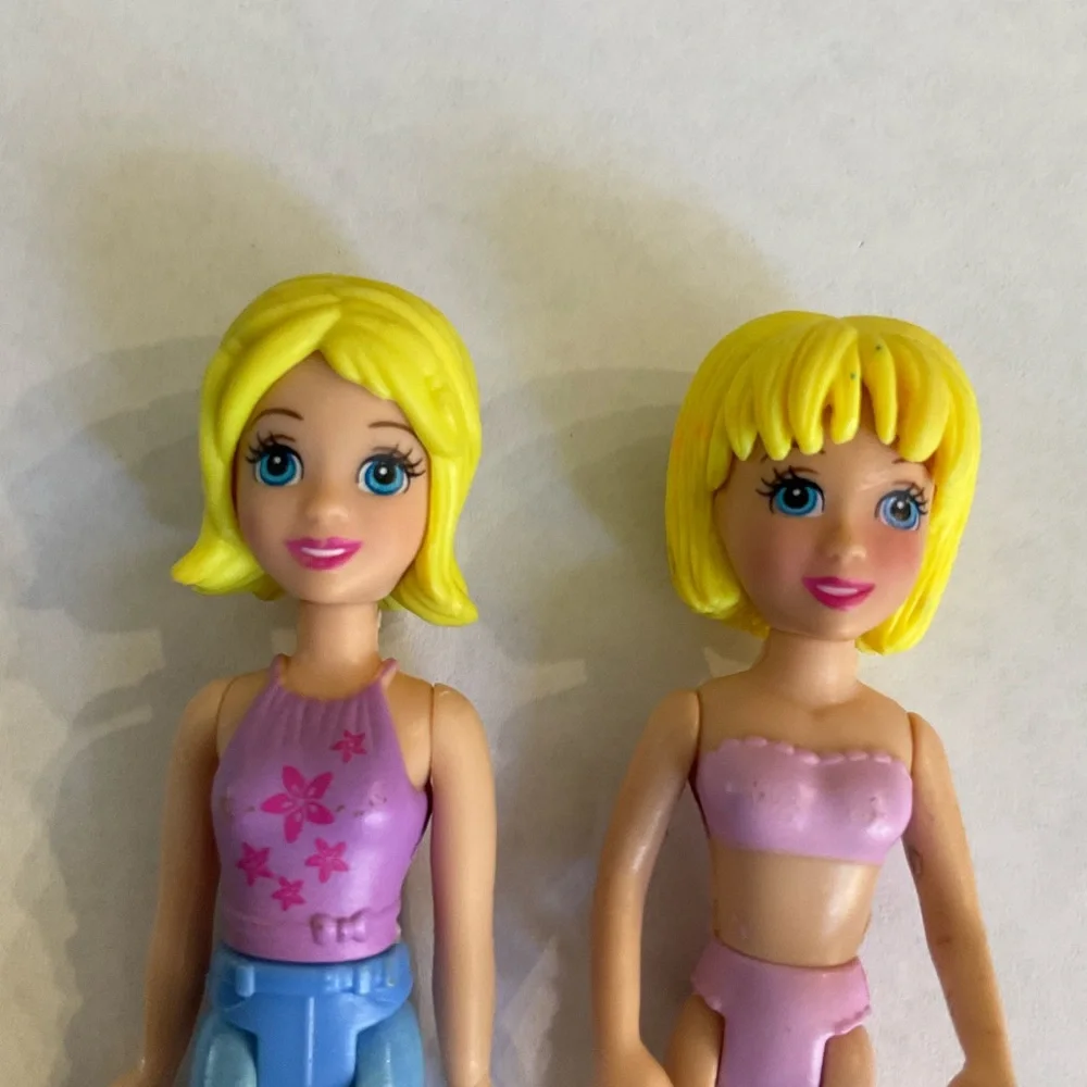 TWO POLLY POCKET DOLLS‎ BLONDE